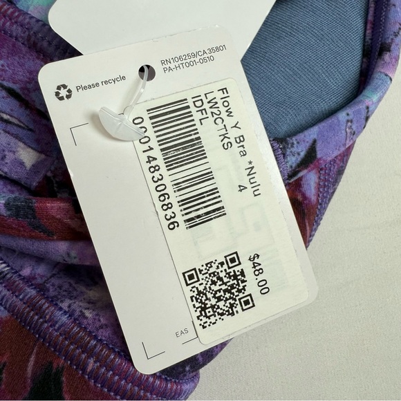 NWT Lululemon Flow Y Bra Nulu *Light Support, B/C Cups IDFL Size 4 - Picture 7 of 8